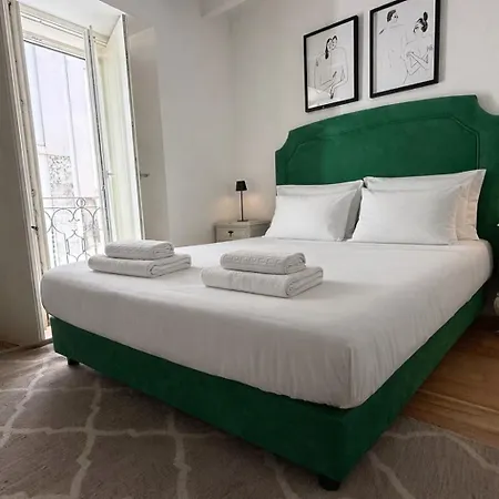Apartman Dream With Pool In The Heart Of The *